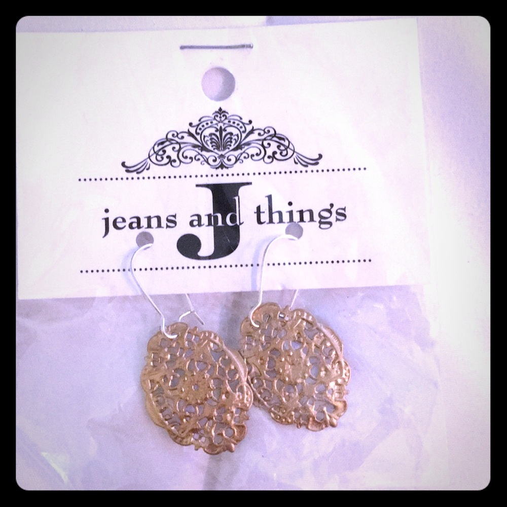 Jeans and Things Gold Earrings
